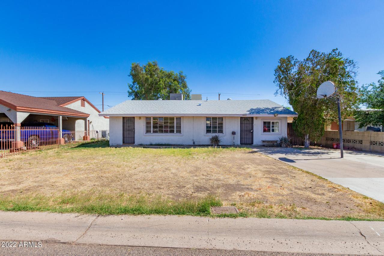 2809 W Minnezona Ave., Phoenix, AZ 85017