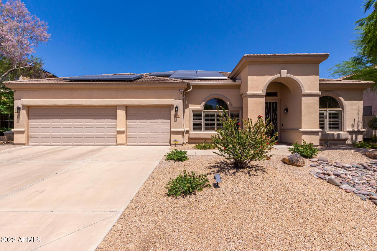22042 N 55th St., Phoenix, AZ 85054