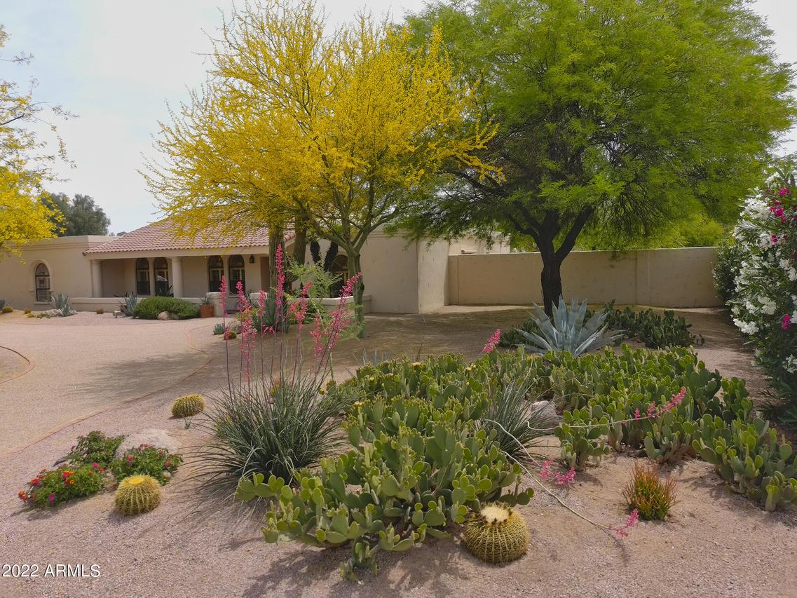 6403 E Gold Dust Ave., Paradise Valley, AZ 85253