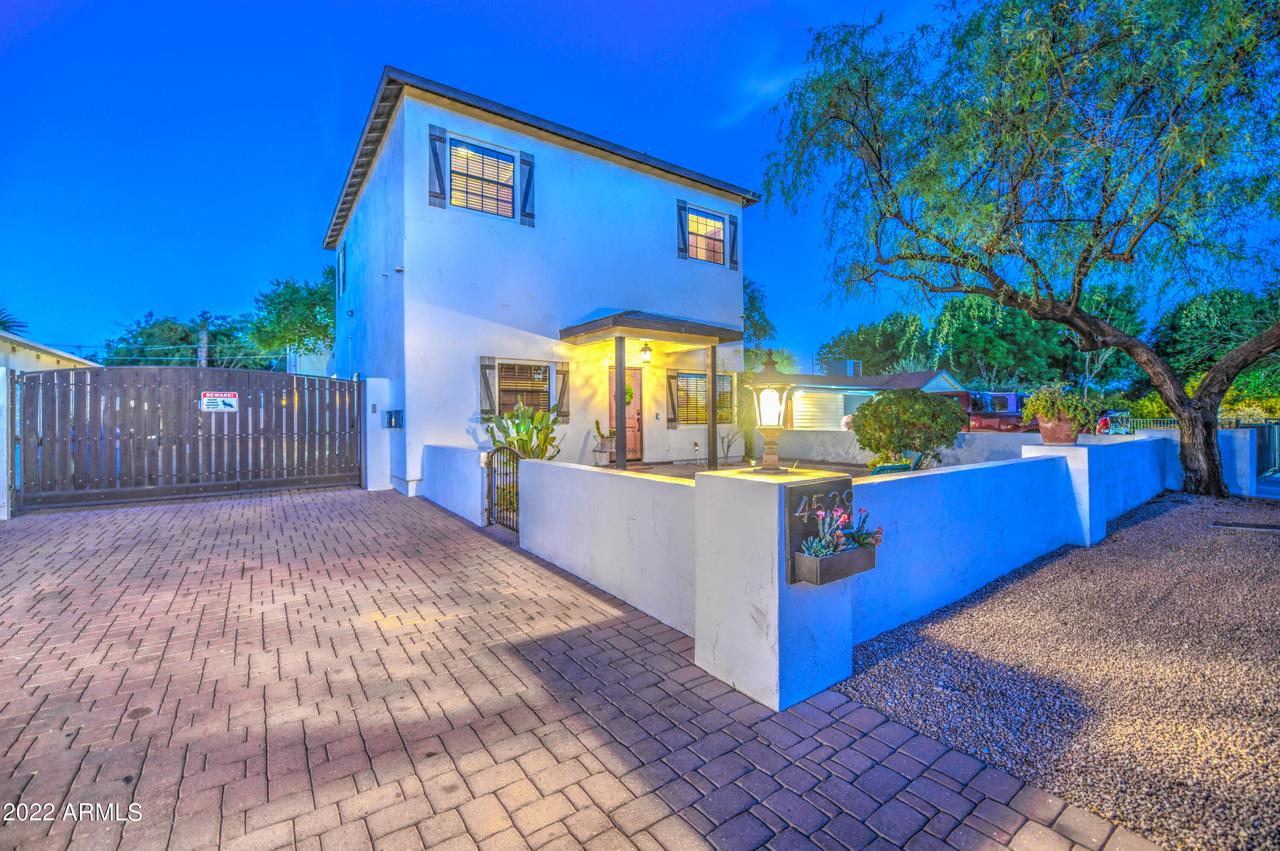 4529 N 8th Pl., Phoenix, AZ 85014