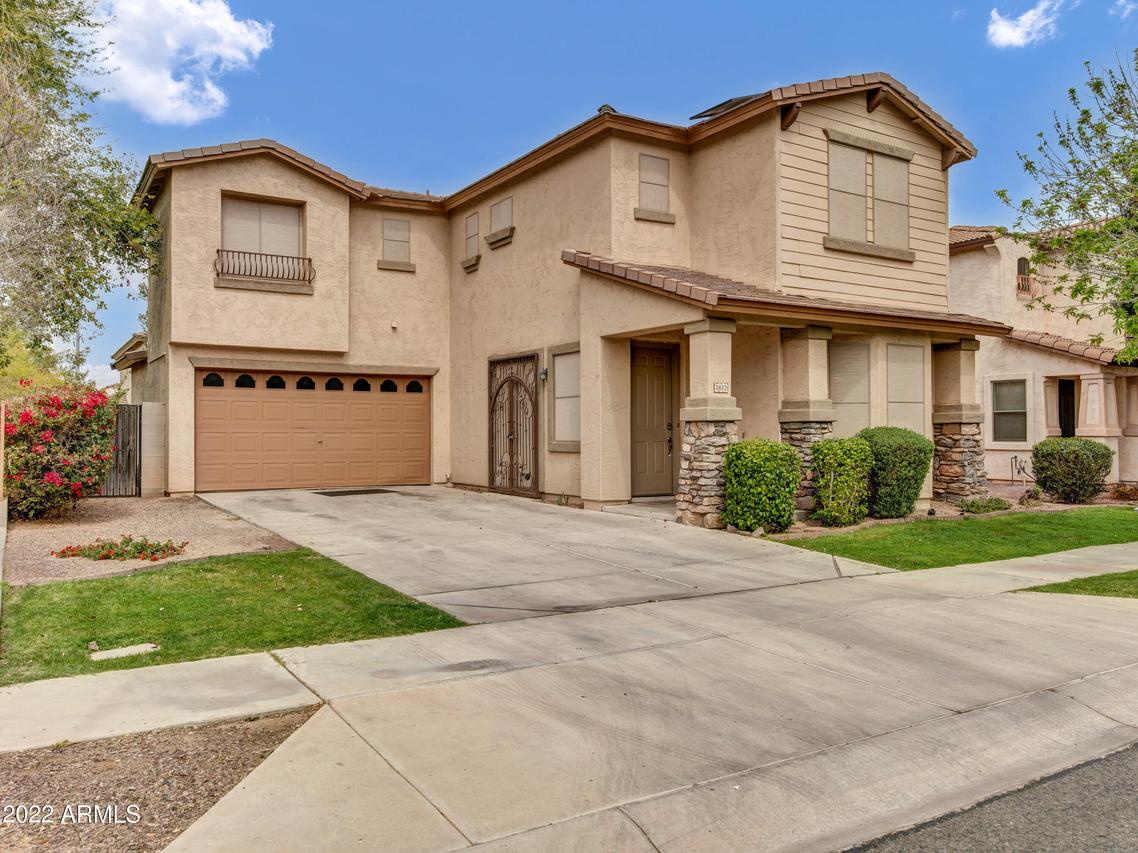 1832 E Donner Dr., Phoenix, AZ 85042