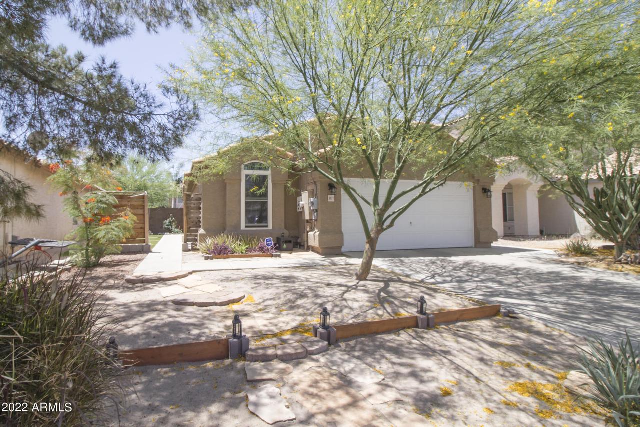 8957 W Fargo Dr., Peoria, AZ 85382