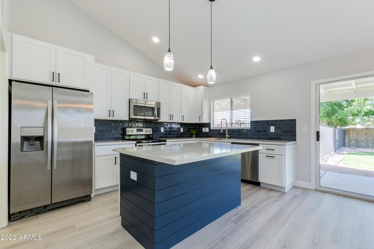 7144 S Juniper St., Tempe, AZ 85283