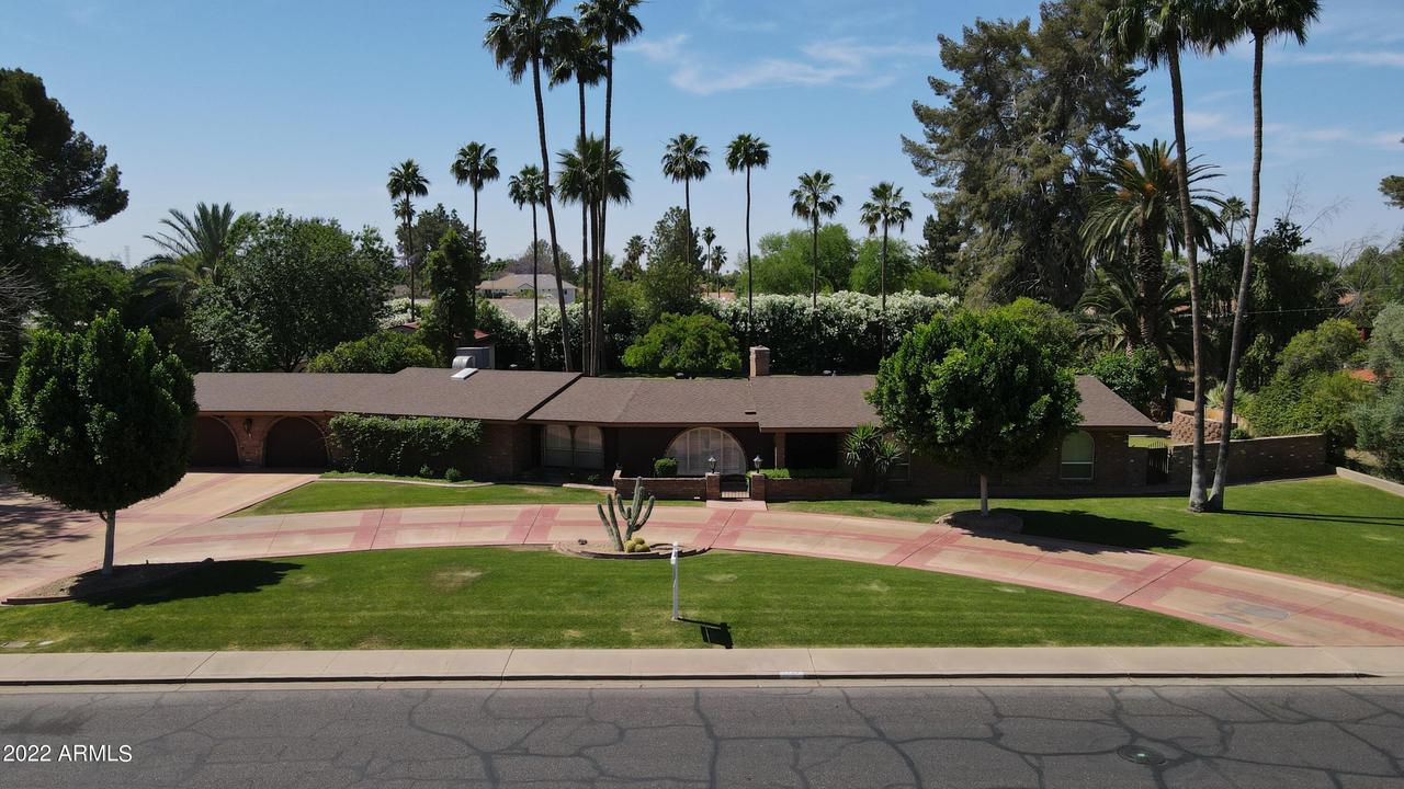 1727 E Fairfield St., Mesa, AZ 85203
