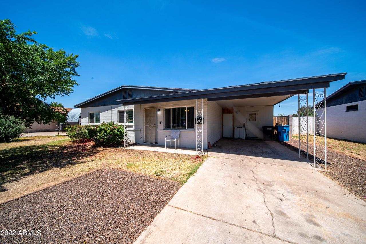 2820 W Caribbean Ln., Phoenix, AZ 85053