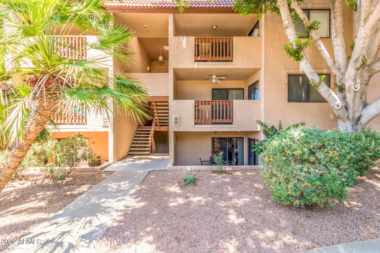 3031 N Civic Center Plz. #166, Scottsdale, AZ 85251