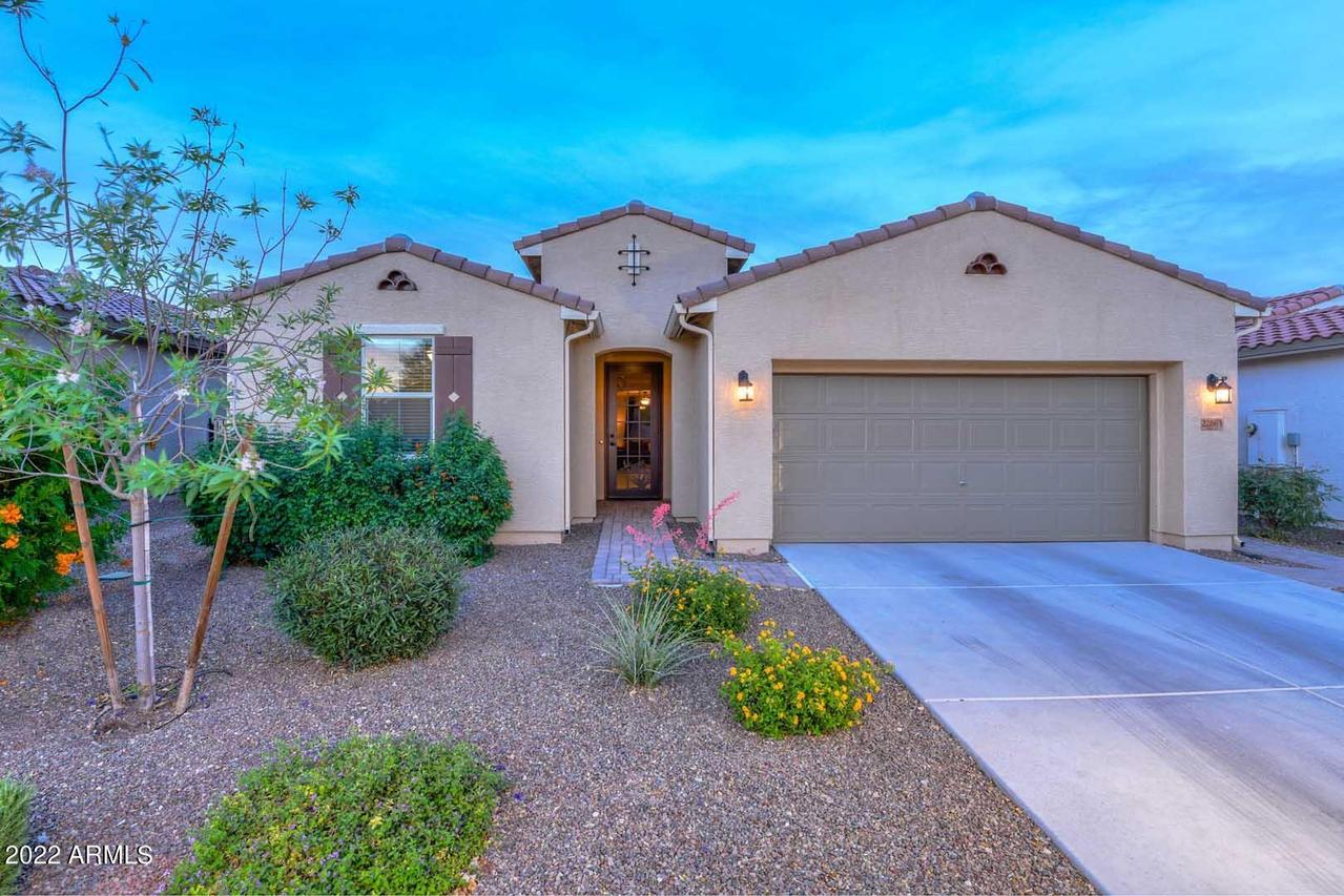 22663 N 121st Dr., Sun City, AZ 85373
