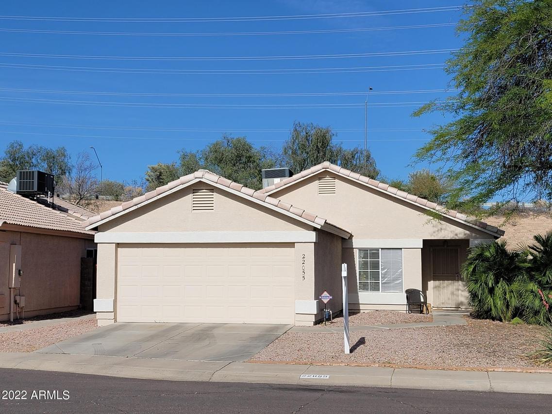 22055 N 35th Dr., Glendale, AZ 85310