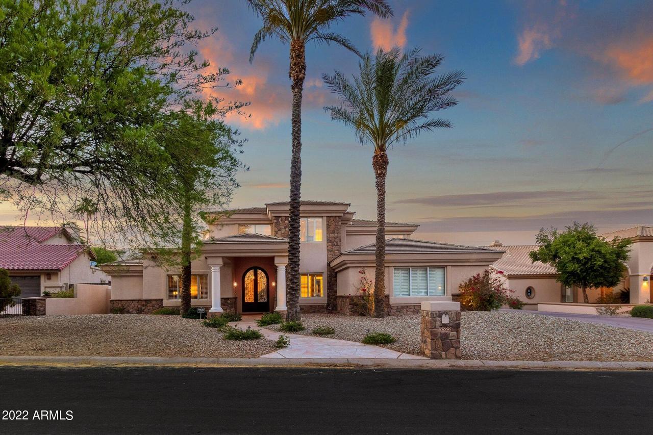 3522 E Suncrest Ct., Phoenix, AZ 85044