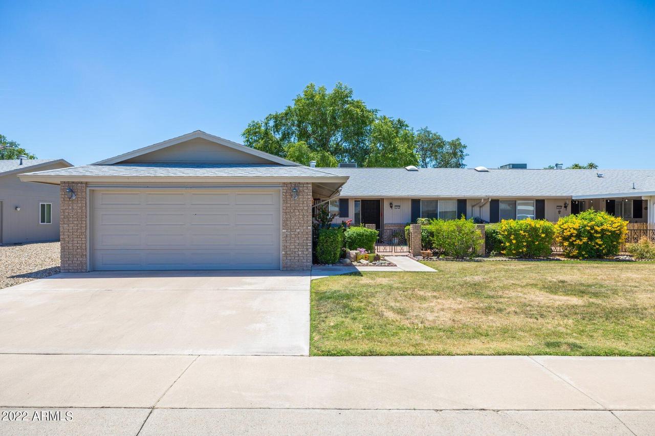 10307 W Bright Angel Cir., Sun City, AZ 85351