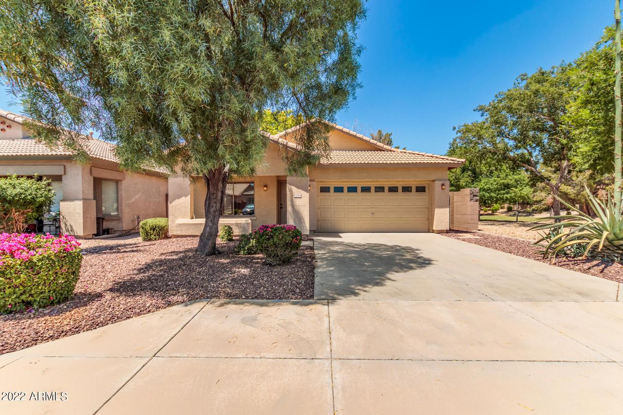 12606 W Redondo Dr., Litchfield Park, AZ 85340