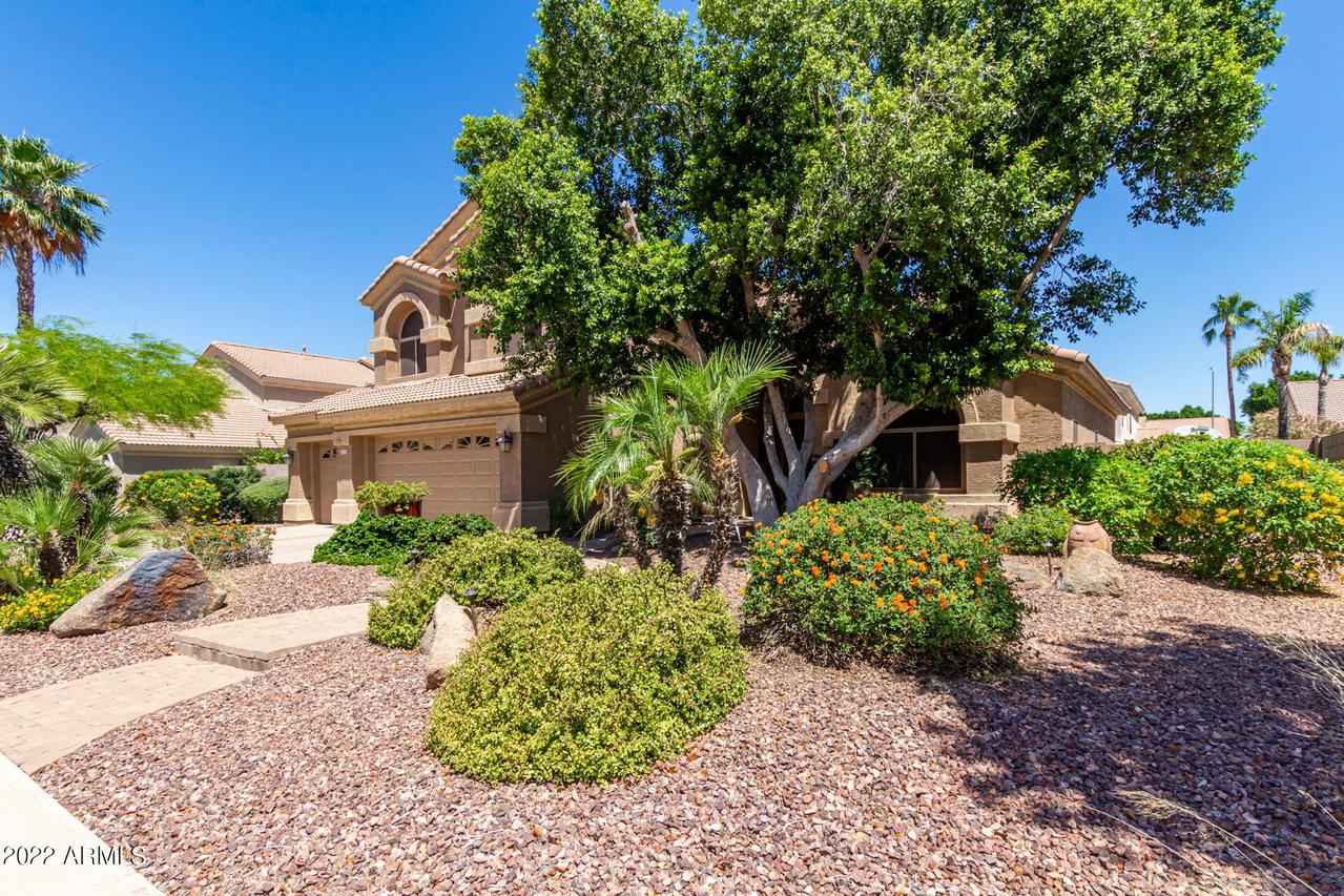 3330 E Juanita Ave., Mesa, AZ 85204