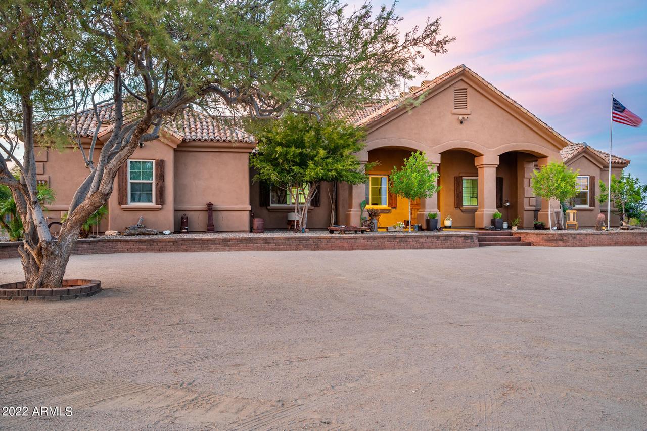 2615 N 199th Ave., Buckeye, AZ 85396