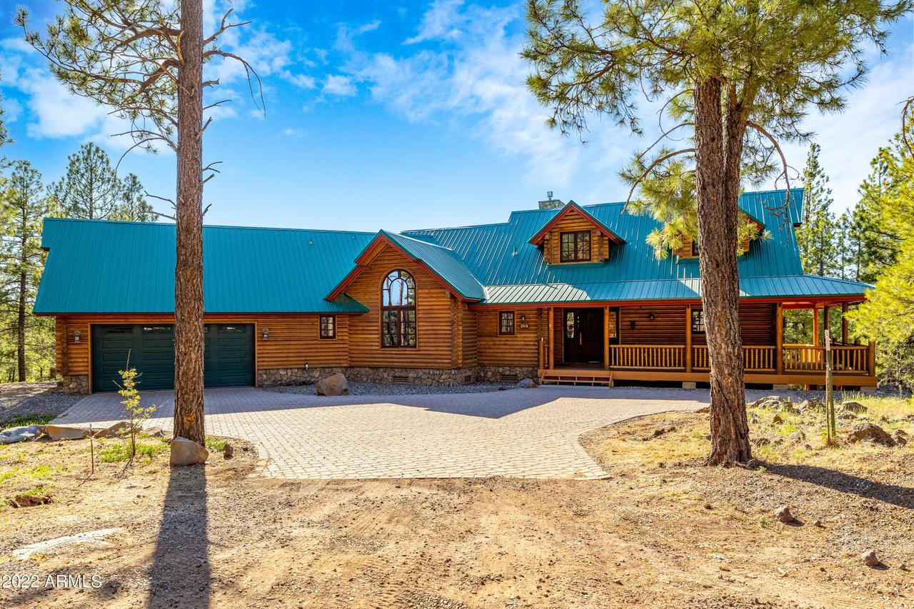 400 W Lazy Pine Ln., Munds Park, AZ 86017