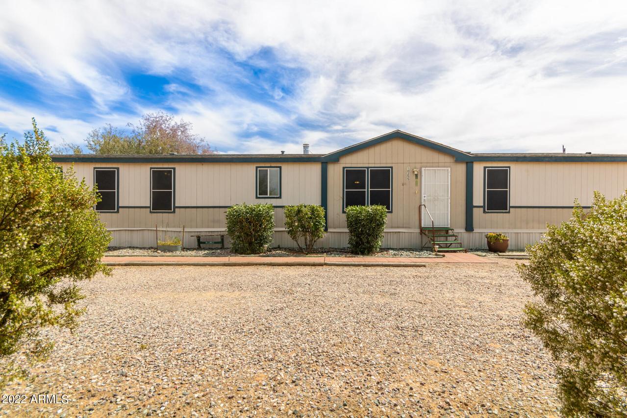 10255 E Kristen Ln., San Tan Valley, AZ 85143