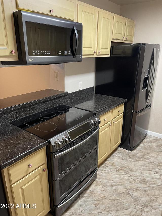 1287 N Alma School Rd. #127, Chandler, AZ 85224
