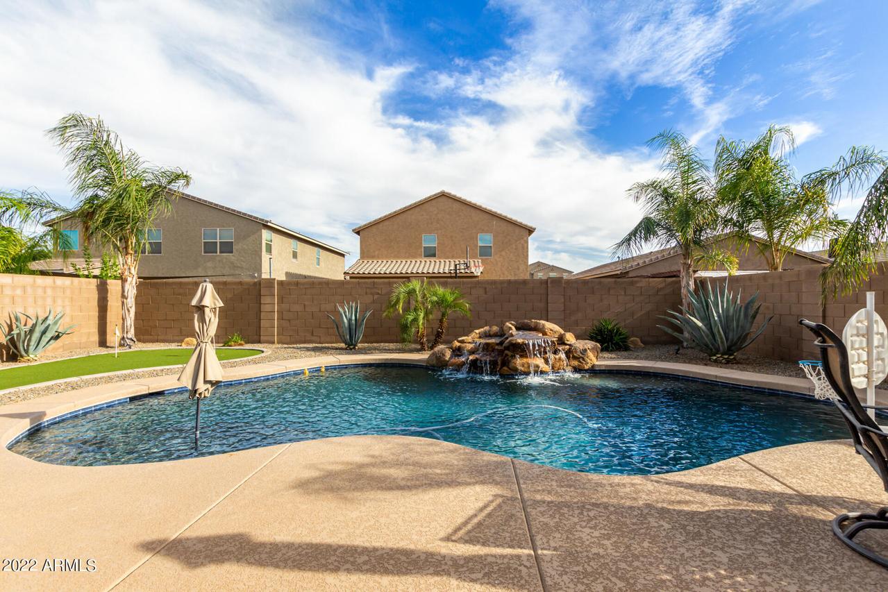 259 E Vicenza Dr., San Tan Valley, AZ 85140