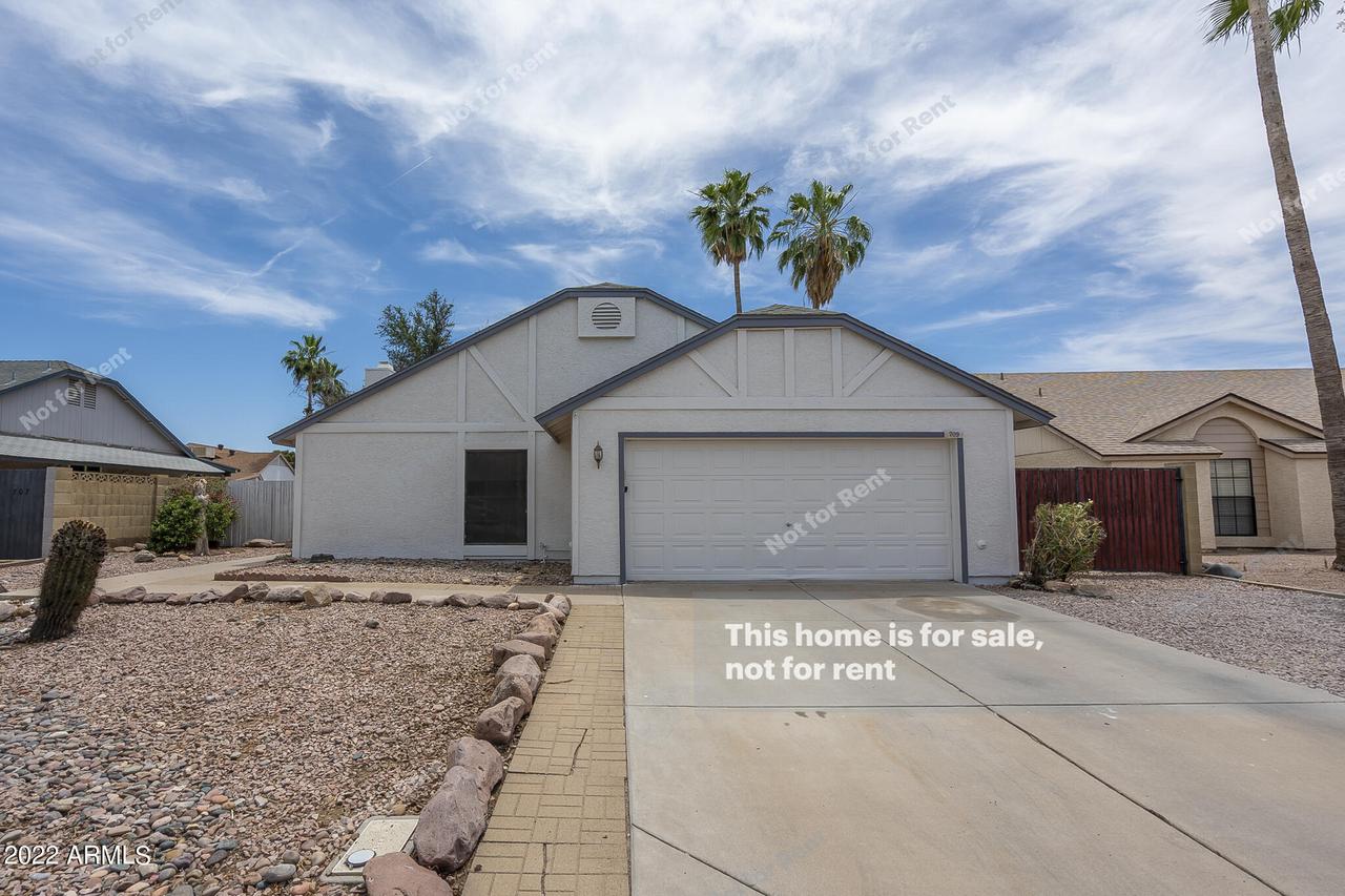 709 W Marlboro Dr., Chandler, AZ 85225