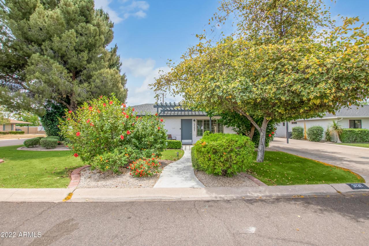 3131 E Highland Ave., Phoenix, AZ 85016