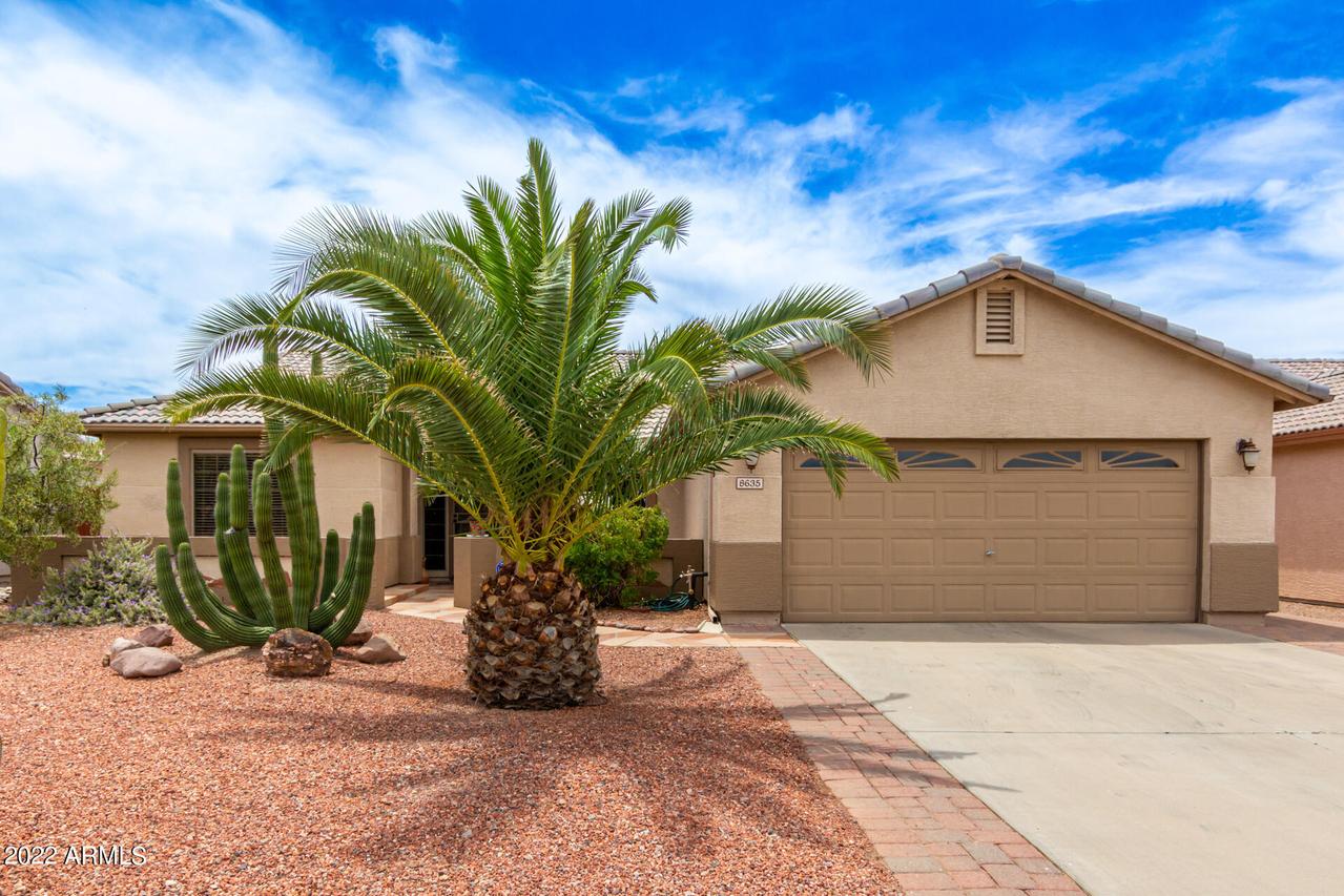 8635 E Night Glow Way, Gold Canyon, AZ 85218