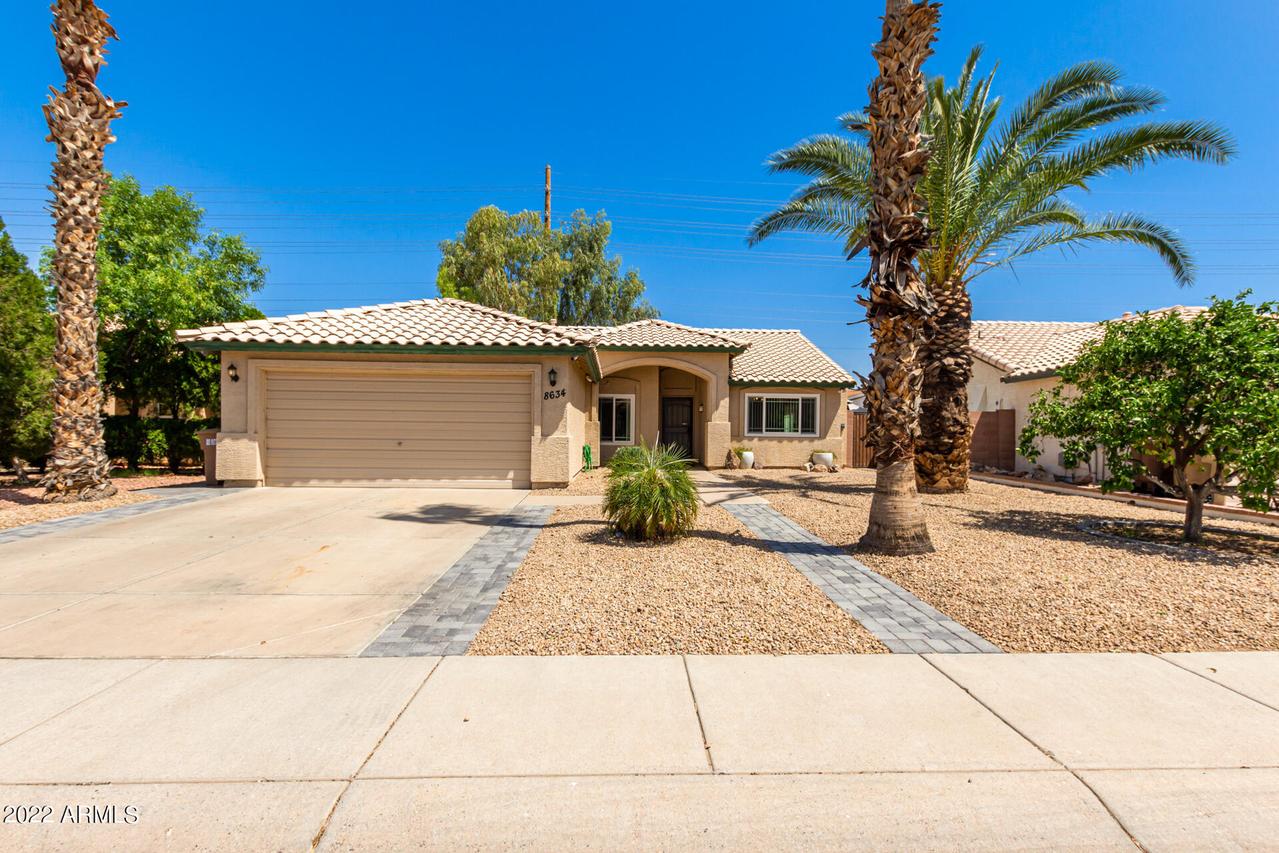 8634 W Dahlia Dr., Peoria, AZ 85381