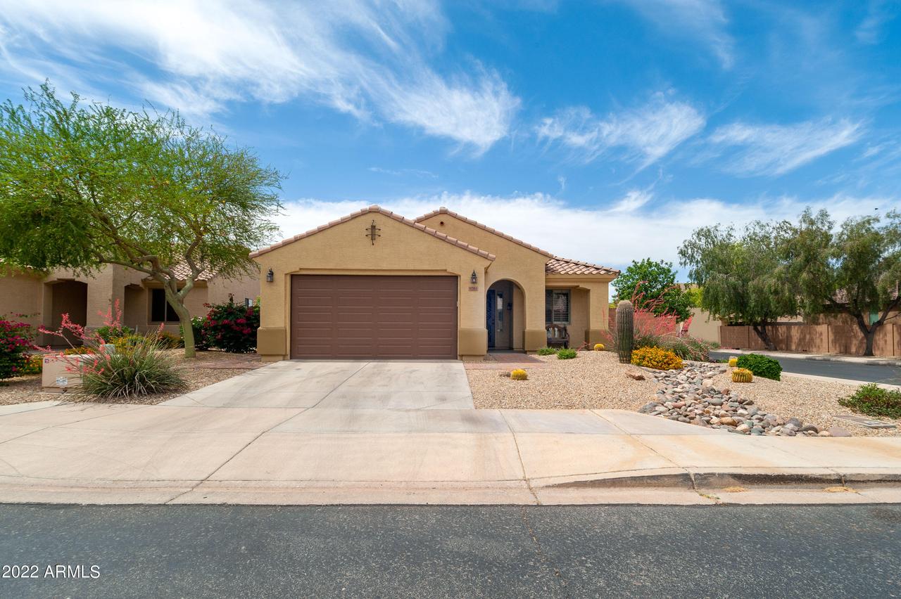 6764 W Blackstone Ln., Peoria, AZ 85383