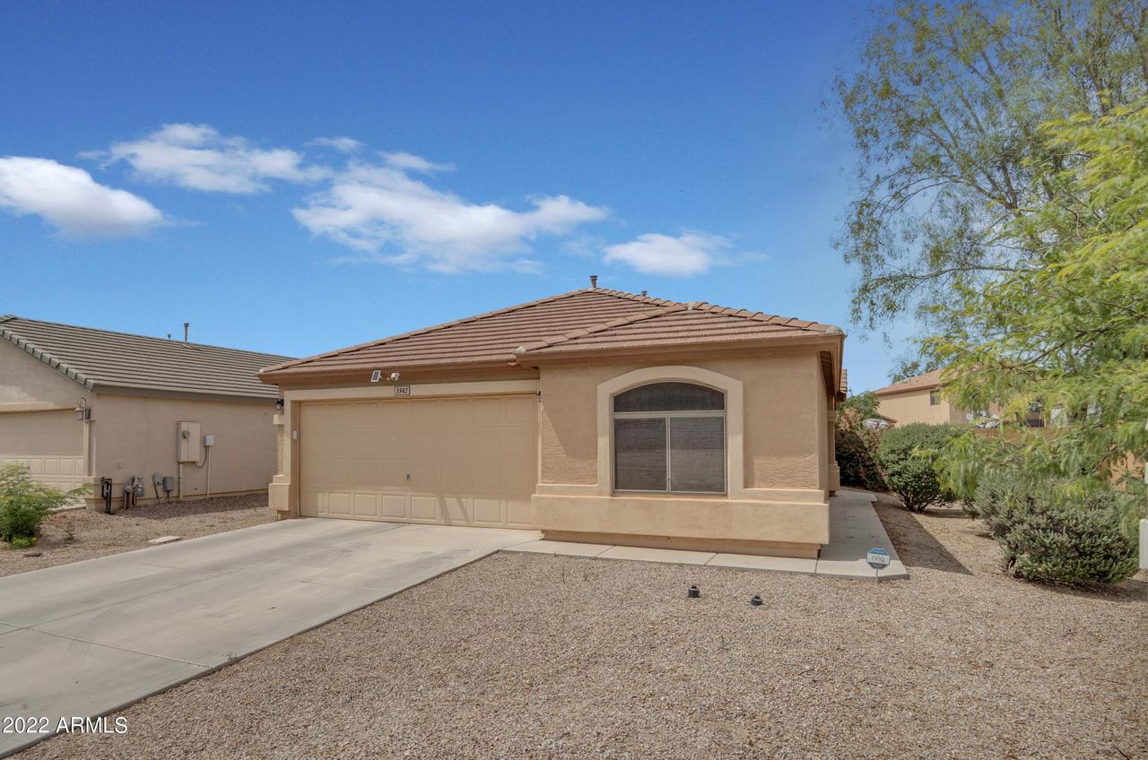 3982 E Hematite Ln., San Tan Valley, AZ 85143