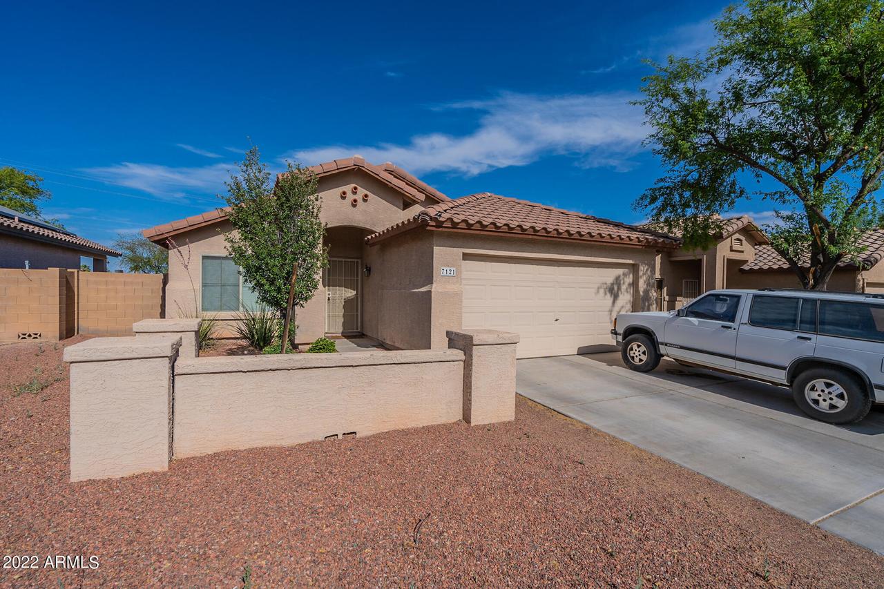 7121 S 251st Dr., Buckeye, AZ 85326
