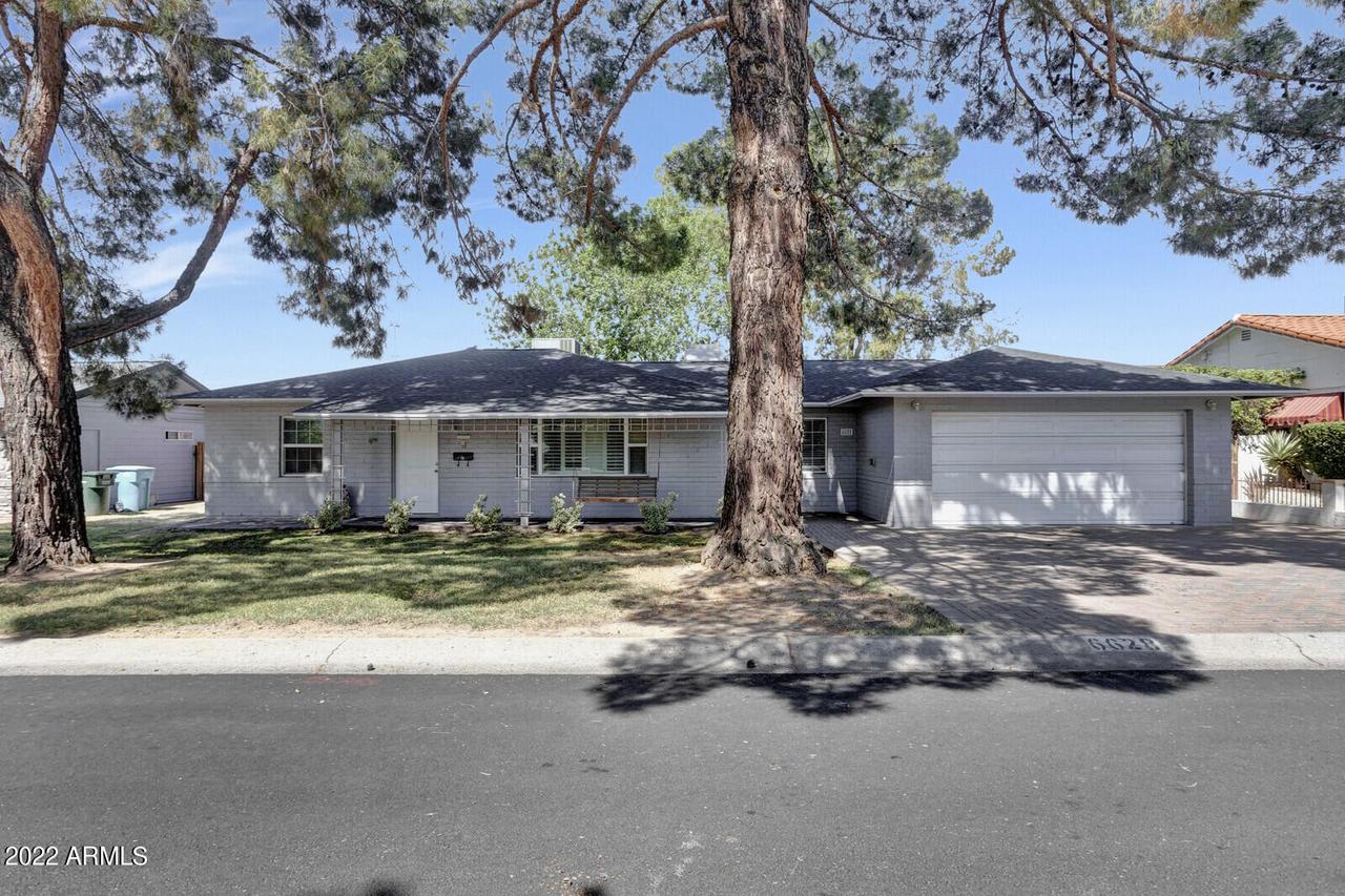 6628 N 2nd Ave., Phoenix, AZ 85013