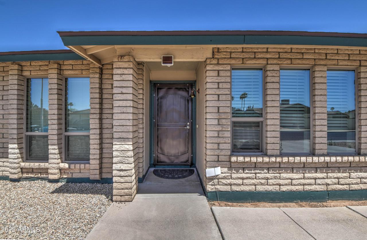 17221 N 37th Ave., Glendale, AZ 85308