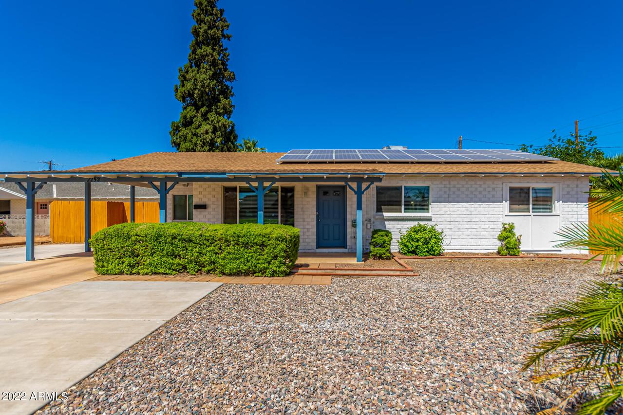 2252 N 74th Way, Scottsdale, AZ 85257