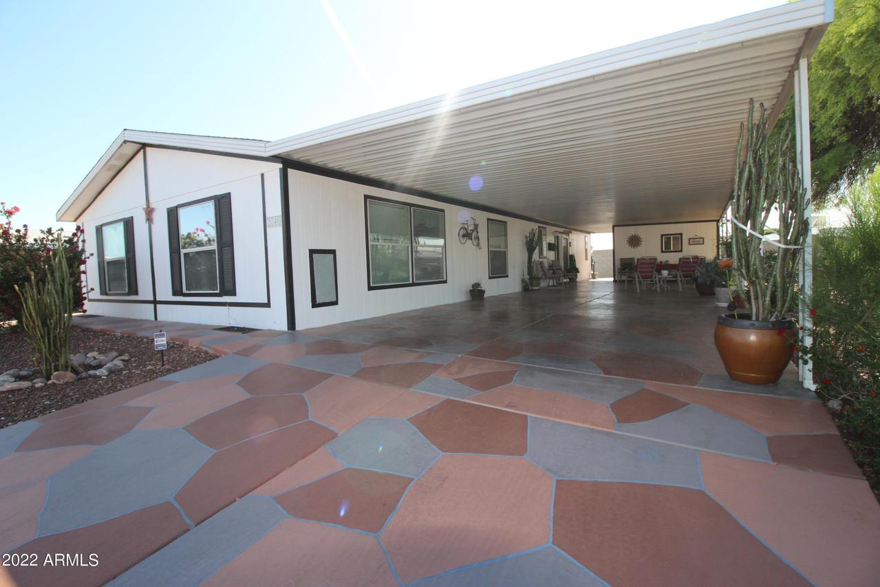 2046 N 26th Cir., Mesa, AZ 85213