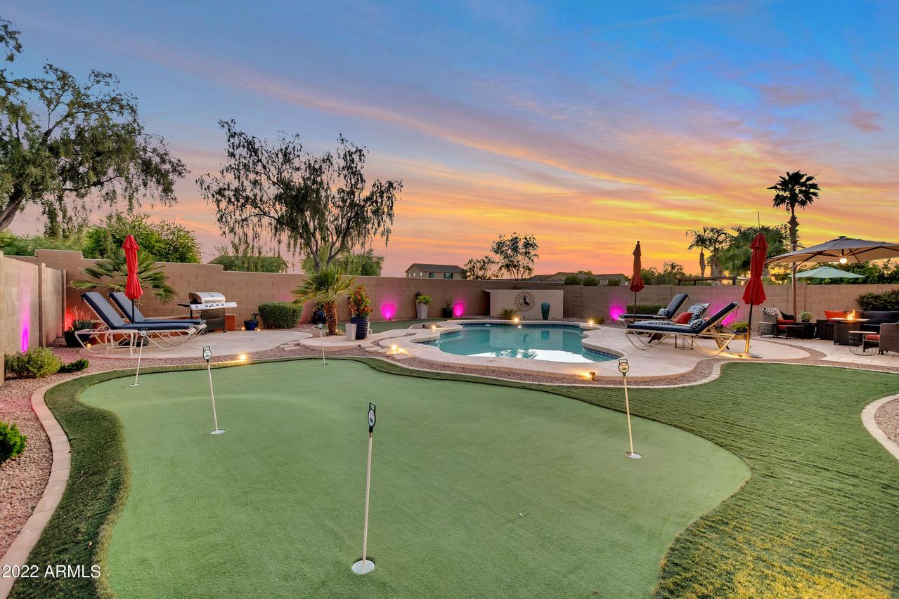 703 W Corriente Ct., San Tan Valley, AZ 85143