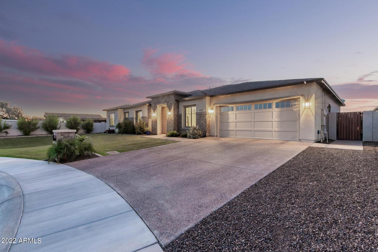 4330 E Kathleen Rd., Phoenix, AZ 85032