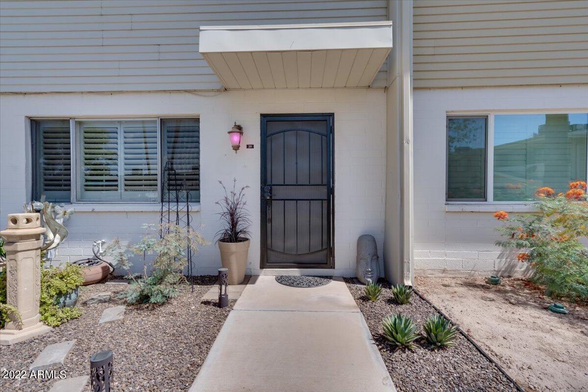 8211 E Garfield St. #j19, Scottsdale, AZ 85257