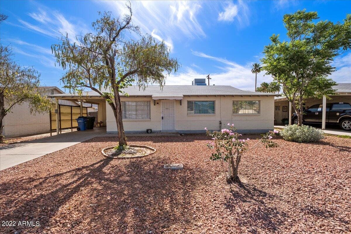 8612 N 8th St., Phoenix, AZ 85020