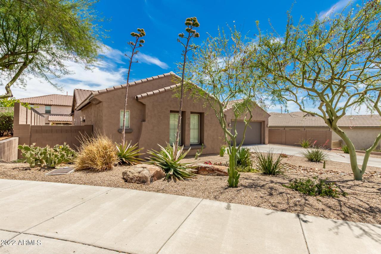 27383 N 88th Ln., Peoria, AZ 85383