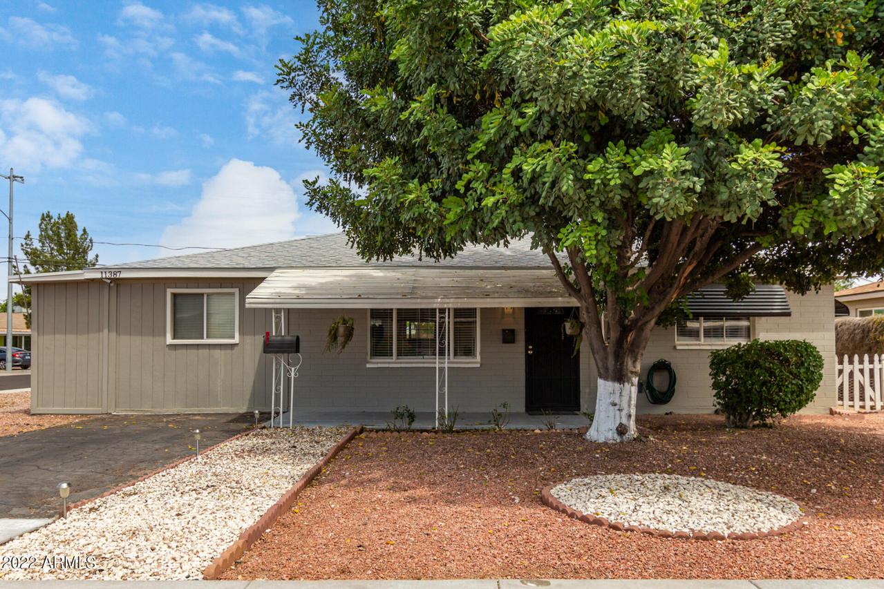 11387 N 112th Ave., Youngtown, AZ 85363