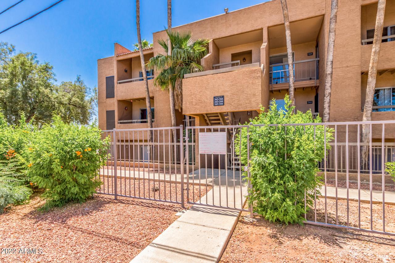 2625 E Indian School Rd. #143, Phoenix, AZ 85016