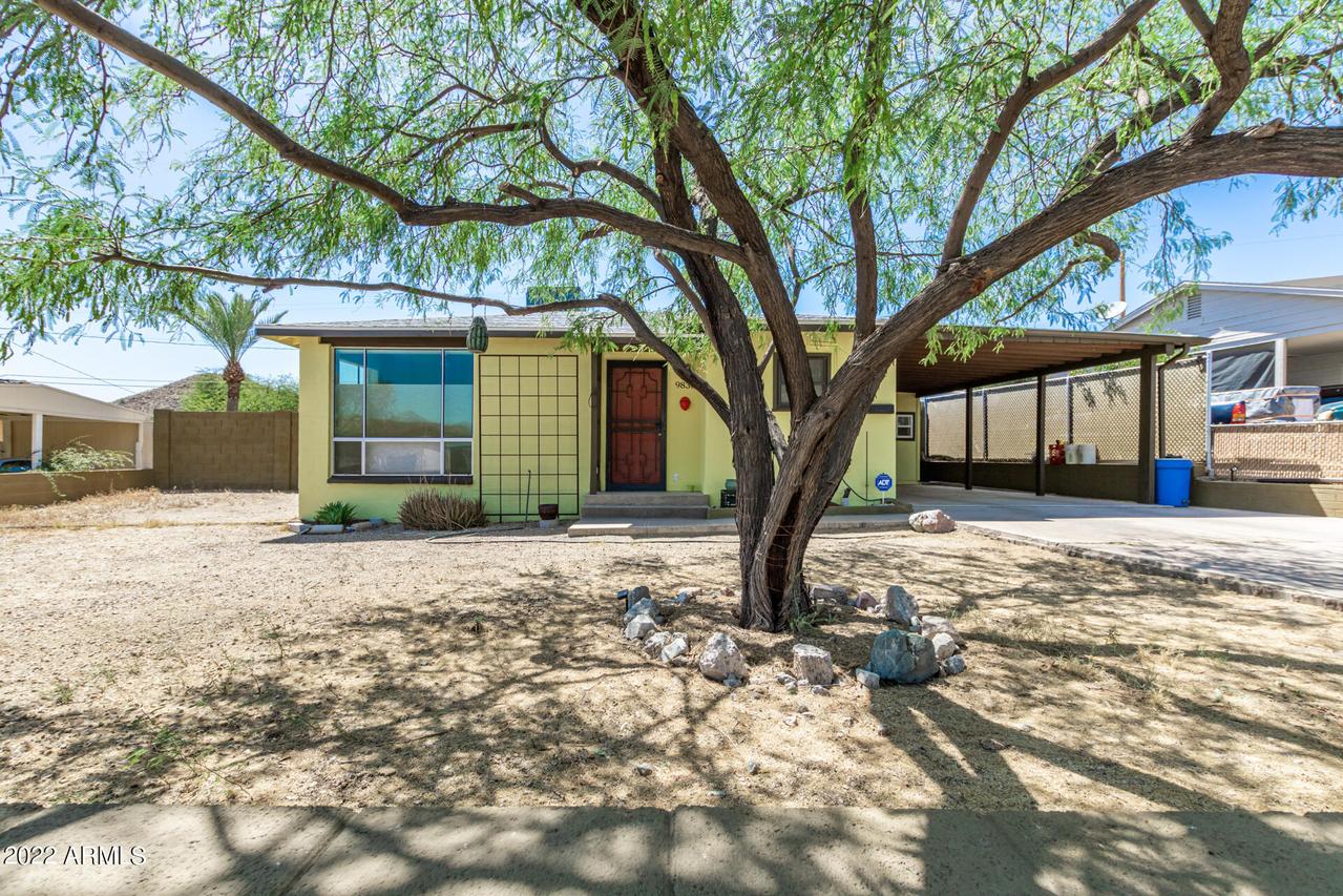 9830 N 2nd Pl., Phoenix, AZ 85020