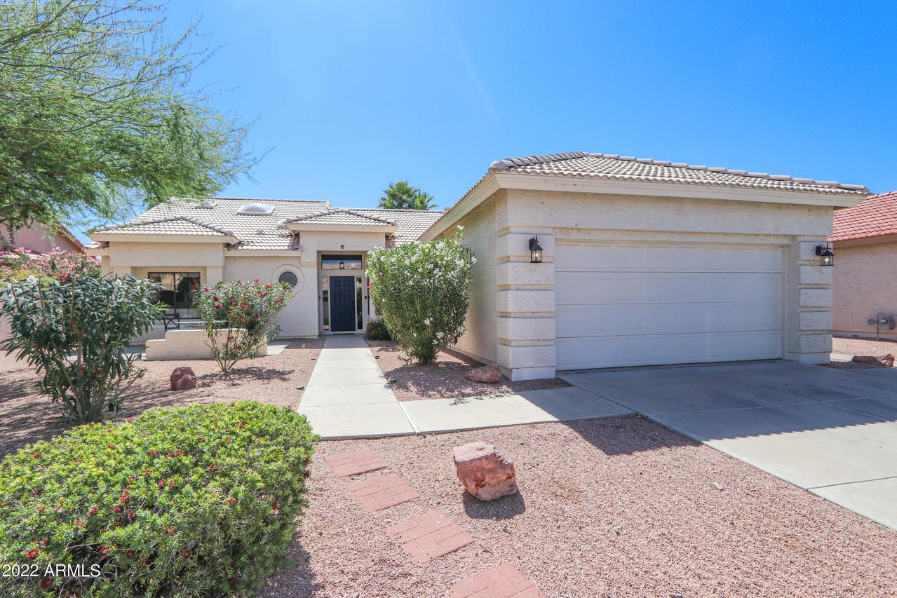 25030 S Desert Trail Ct., Sun Lakes, AZ 85248