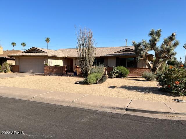 1101 E Balboa Dr., Tempe, AZ 85282