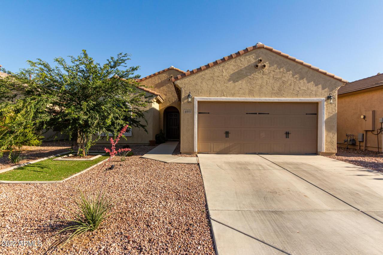 6911 W Sonoma Way, Florence, AZ 85132