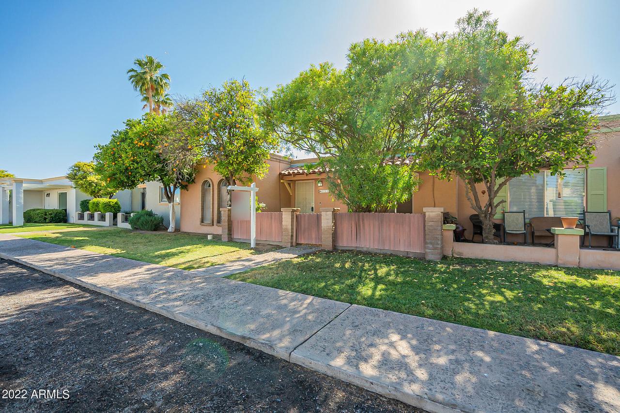 553 N Hobson Plz., Mesa, AZ 85203