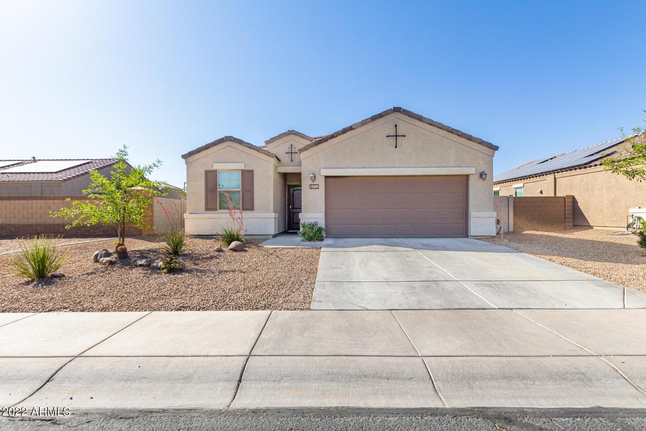 25698 W Desert Dr., Buckeye, AZ 85326