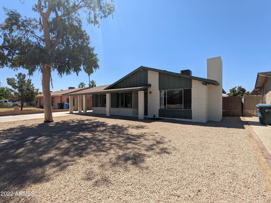 8933 W Sells Dr., Phoenix, AZ 85037