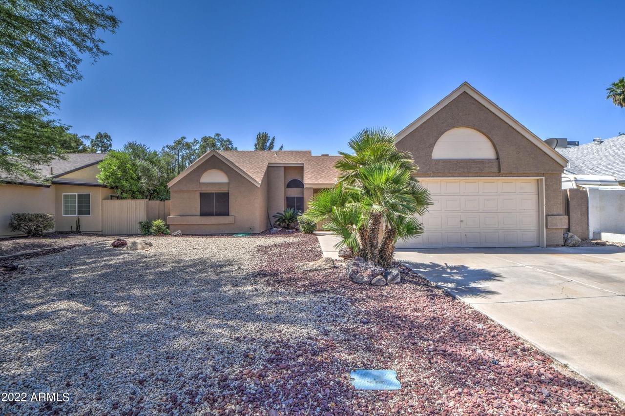 4913 W Wescott Dr., Glendale, AZ 85308