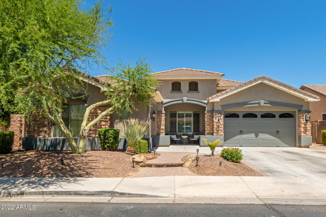 1414 E Grand Canyon Dr., Chandler, AZ 85249