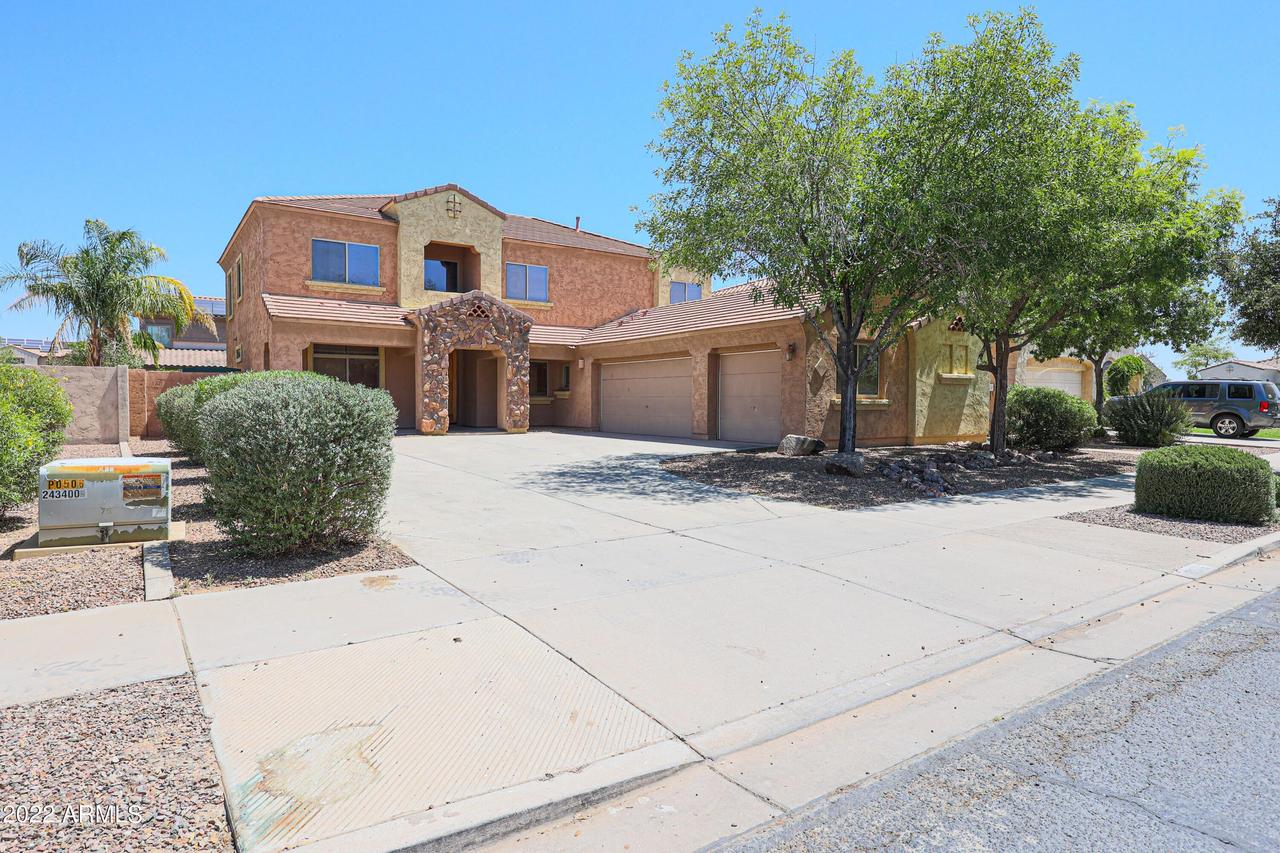 18516 E Peachtree Blvd., Queen Creek, AZ 85142