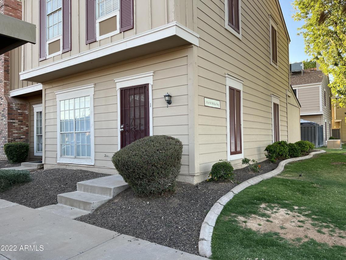 3320 W Mcrae Way #1, Phoenix, AZ 85027